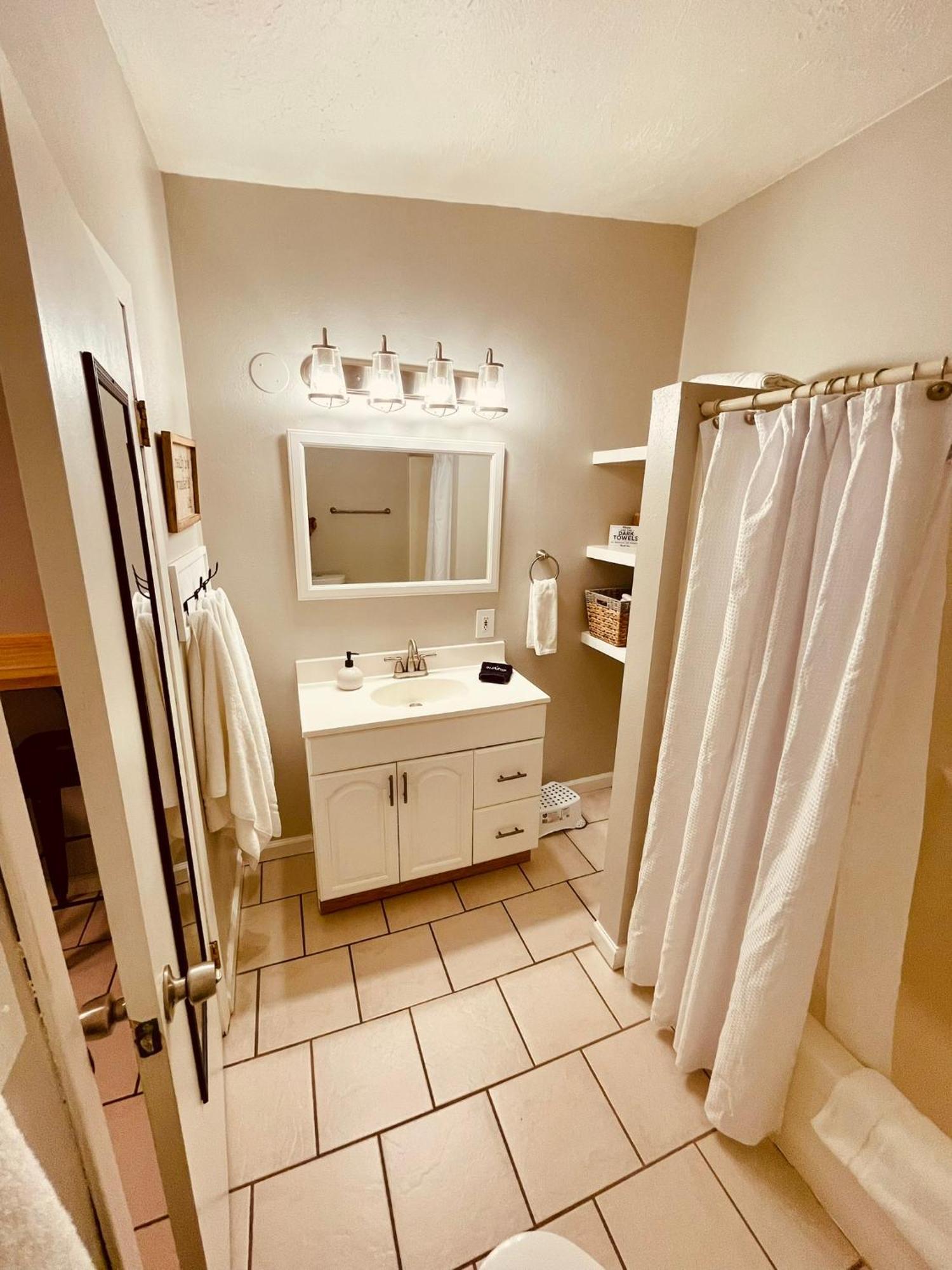 Iona Mercantile Bnb Rigby Dış mekan fotoğraf